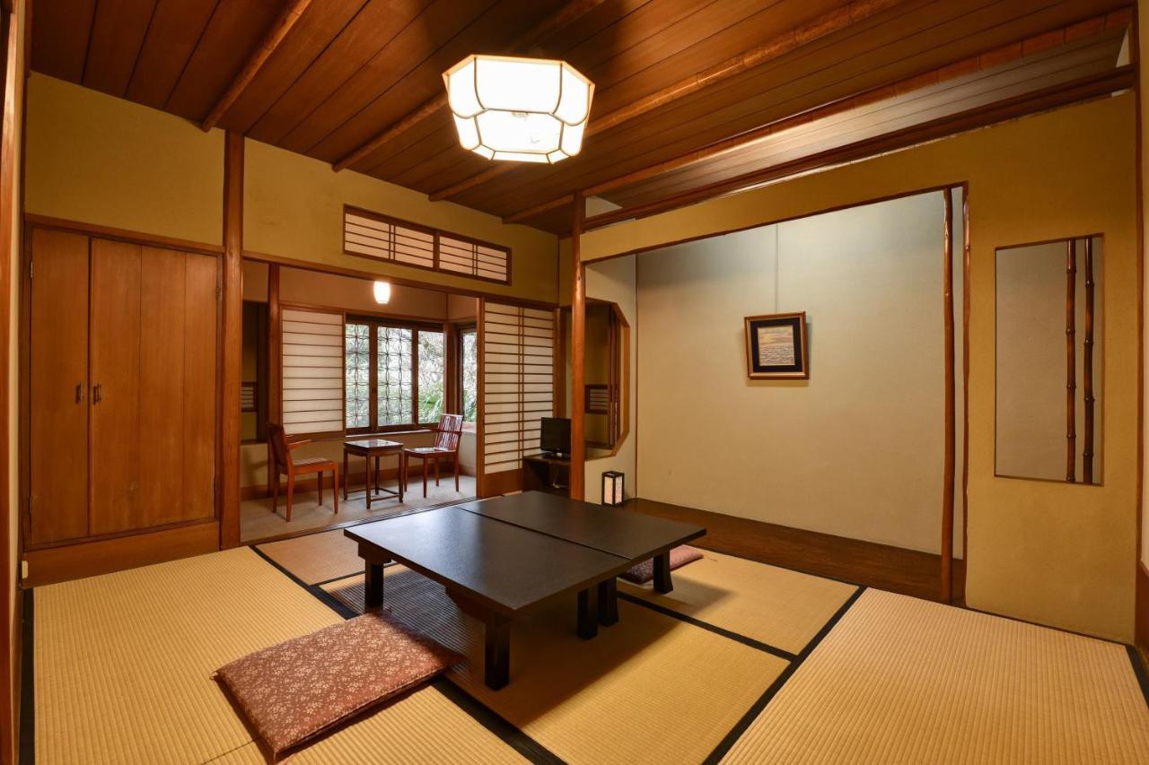 Suma Kanko House Aji To Yado Kagetsu Kobe Exterior photo